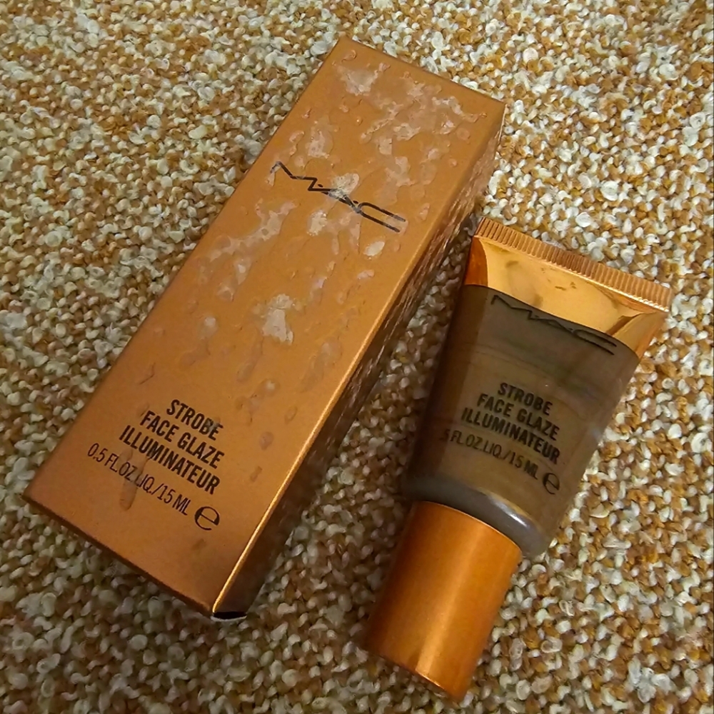 NEW MAC Illuminateur - Bronzejour